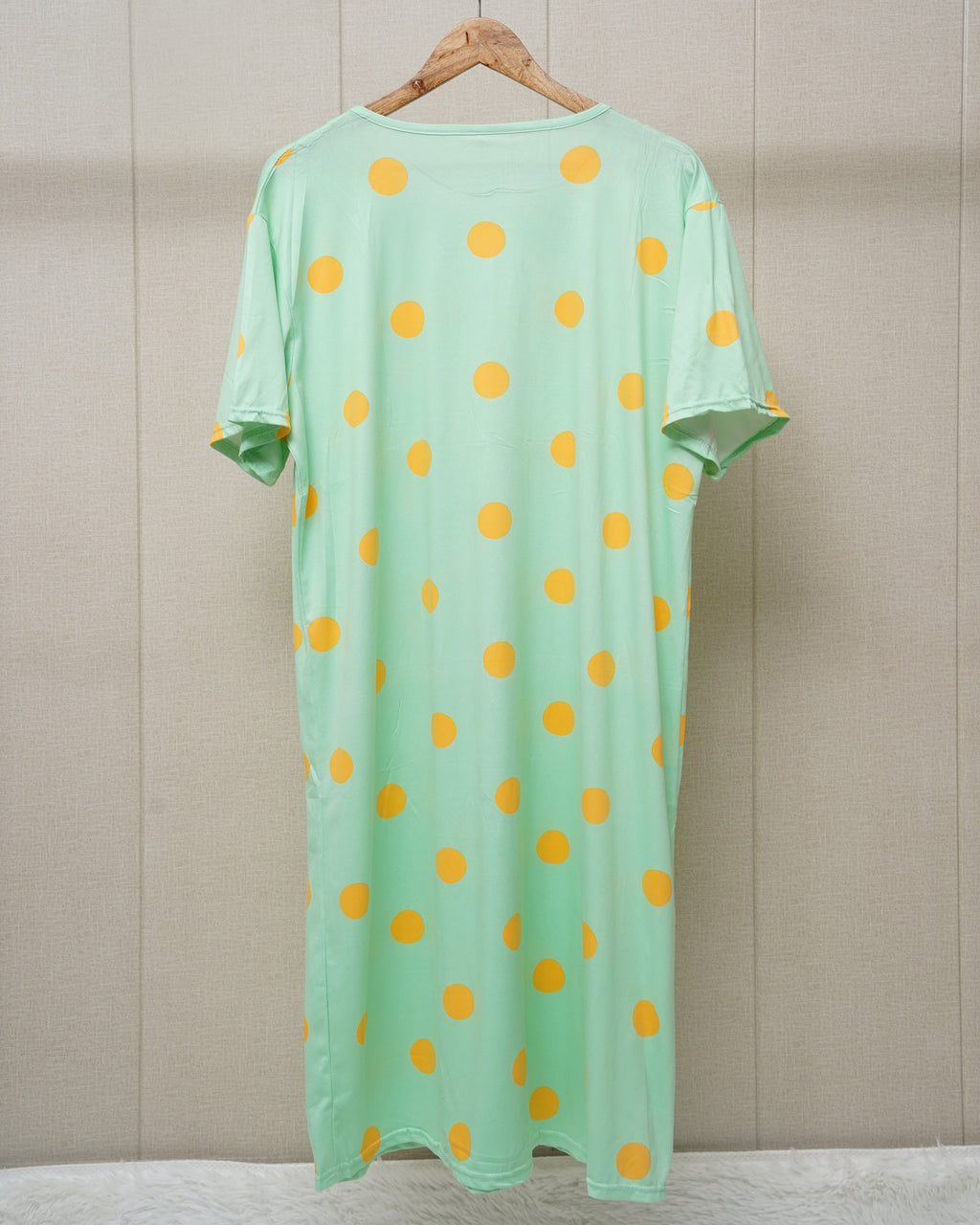 FULL SLEEVES LONG T-SHIRT